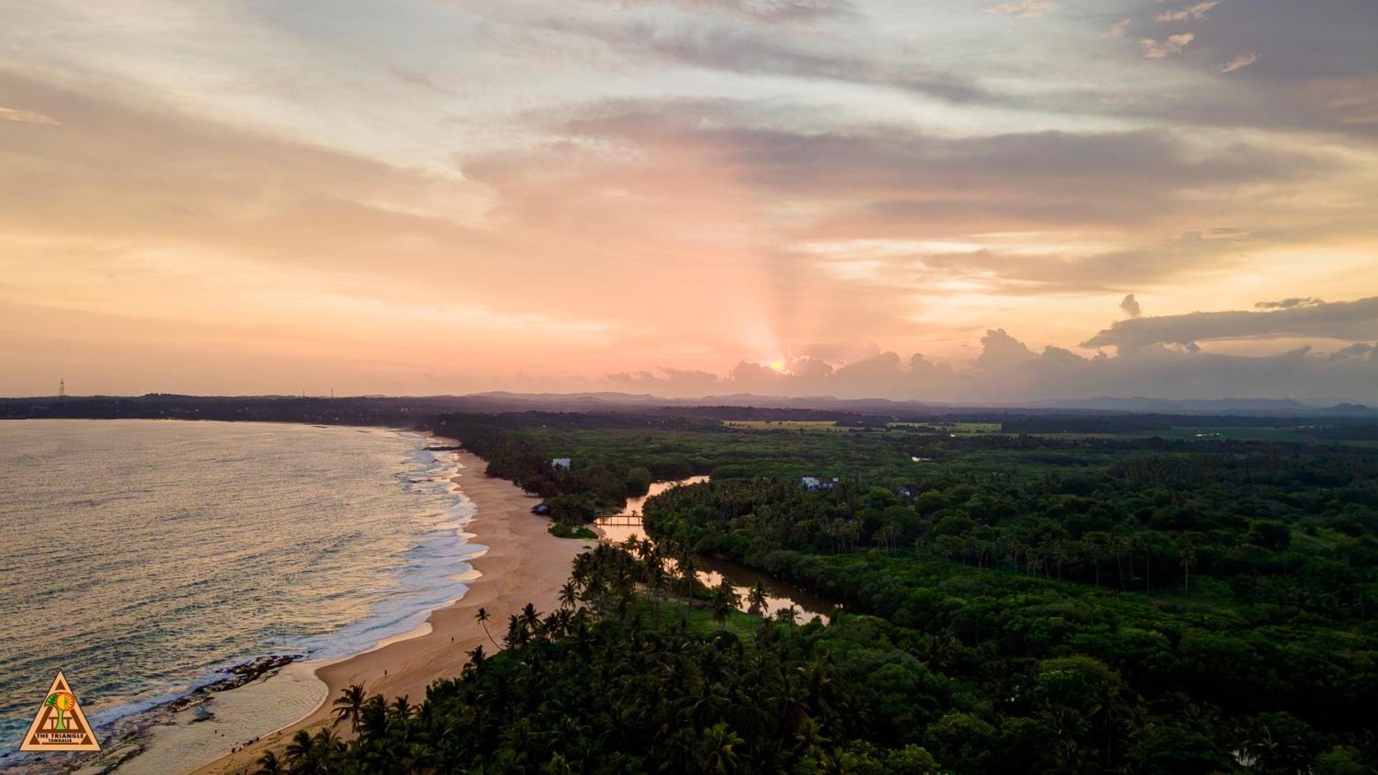 The Triangle Tangalle Exterior photo