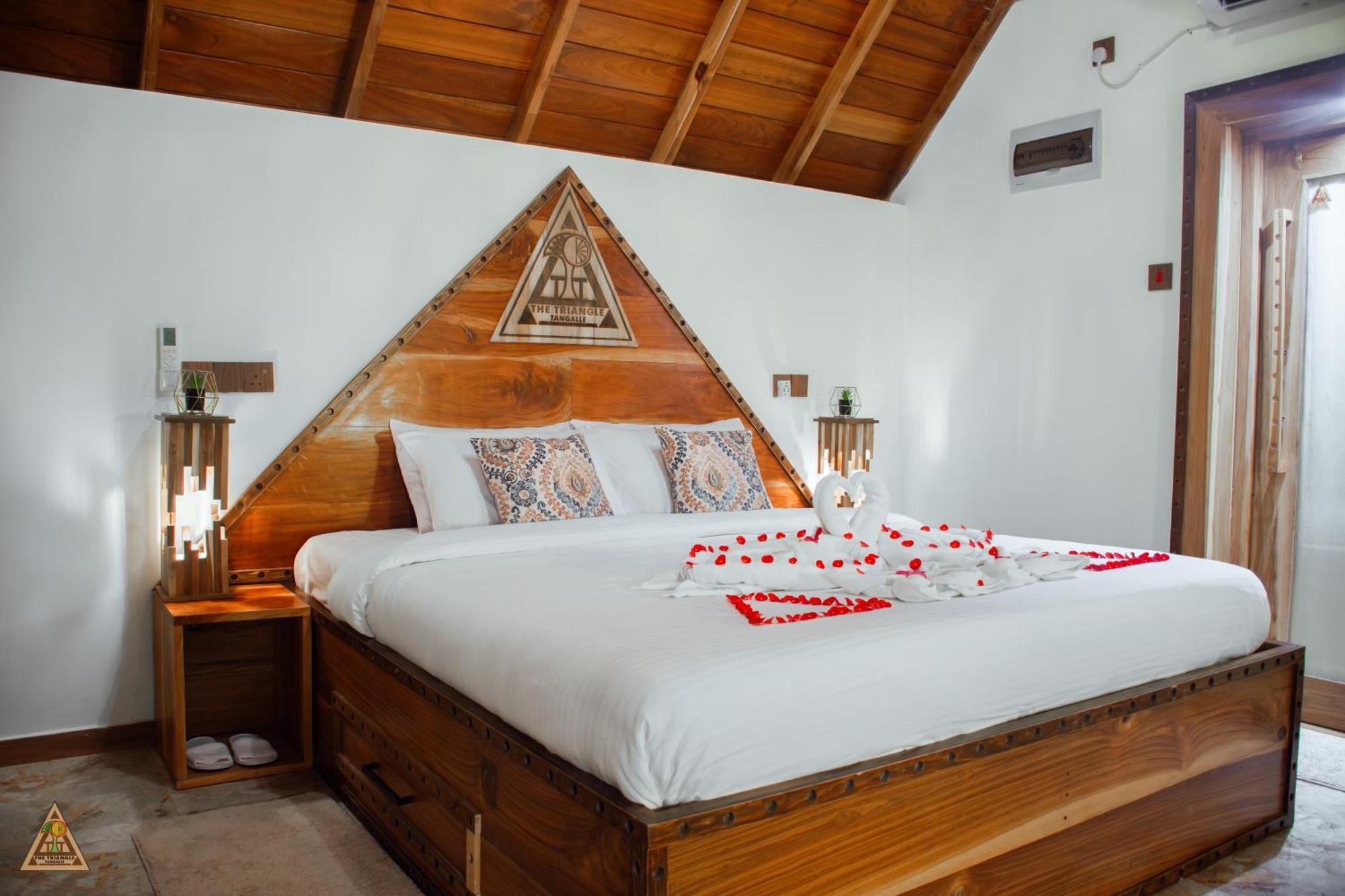 The Triangle Tangalle Exterior photo