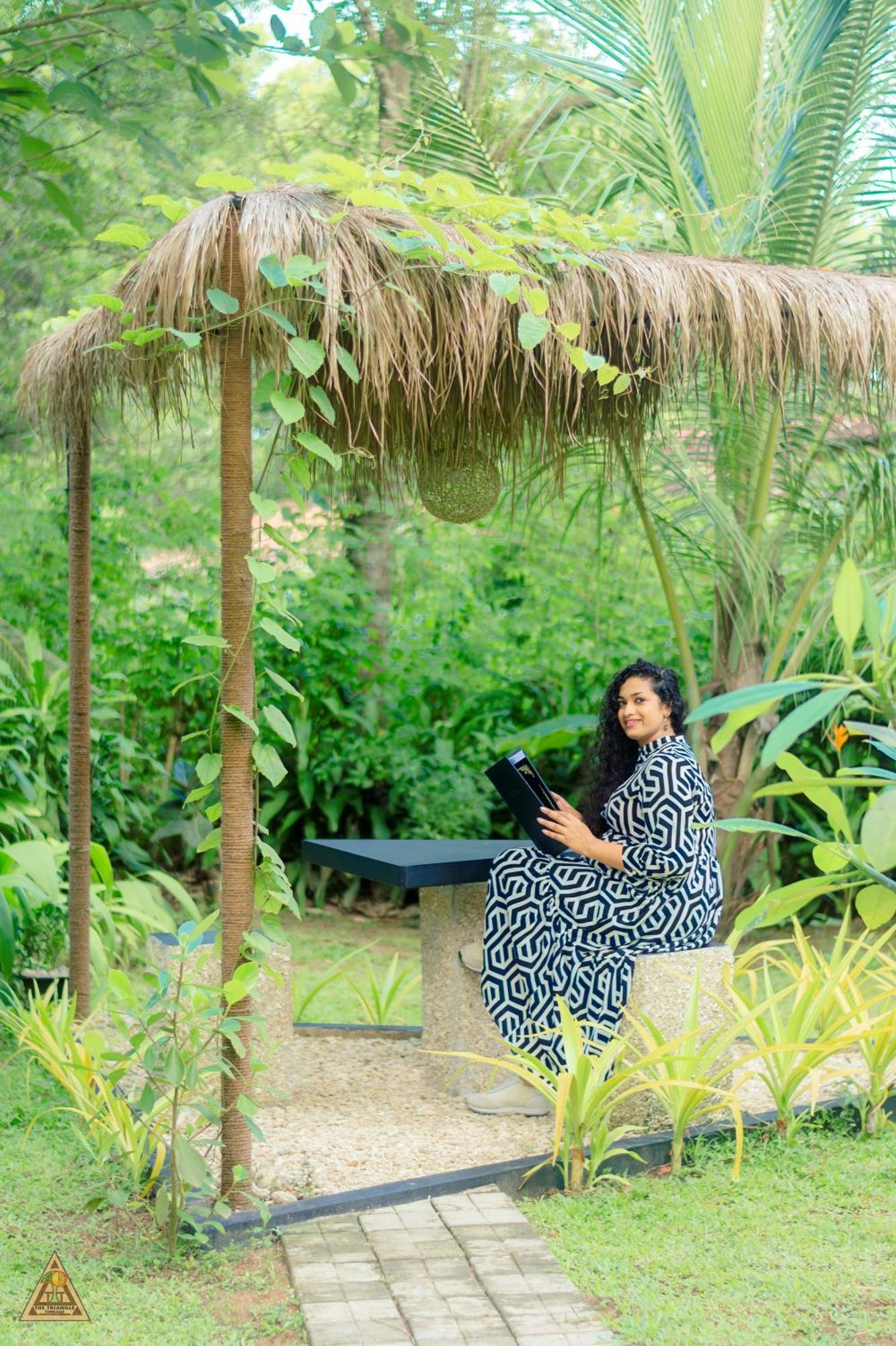 The Triangle Tangalle Exterior photo