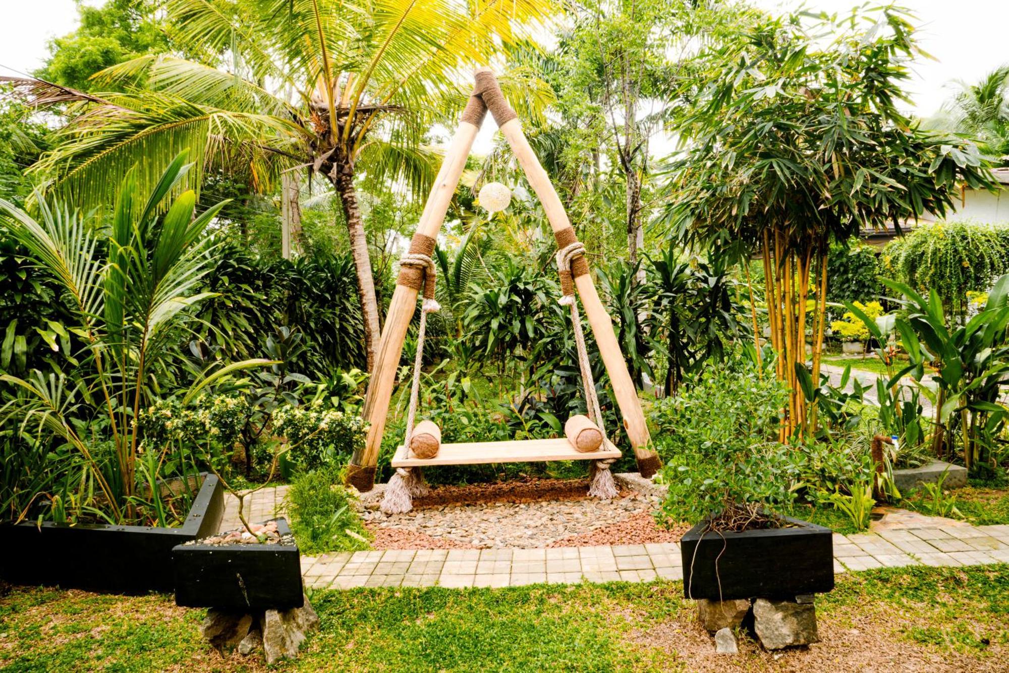 The Triangle Tangalle Exterior photo